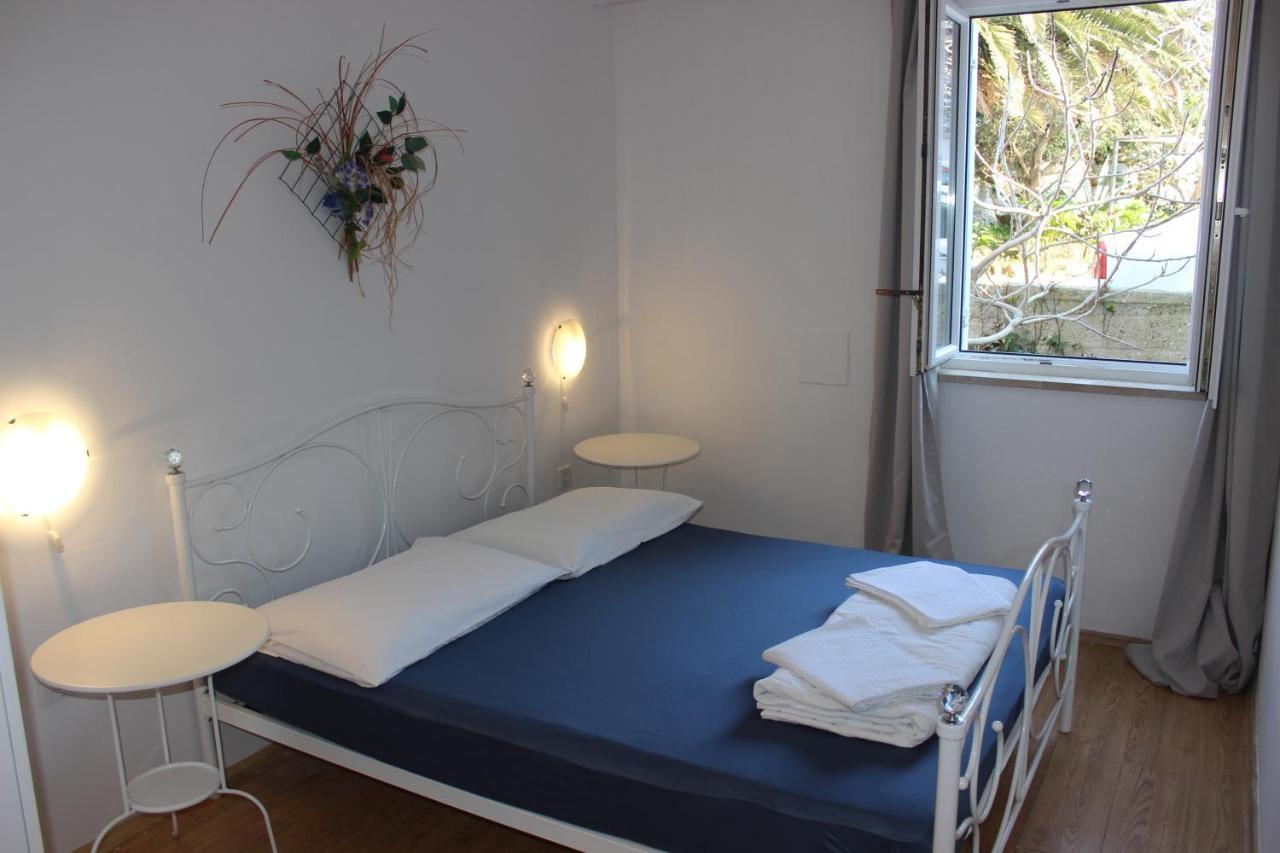Apartments Blue Sea 木洛希尼 外观 照片